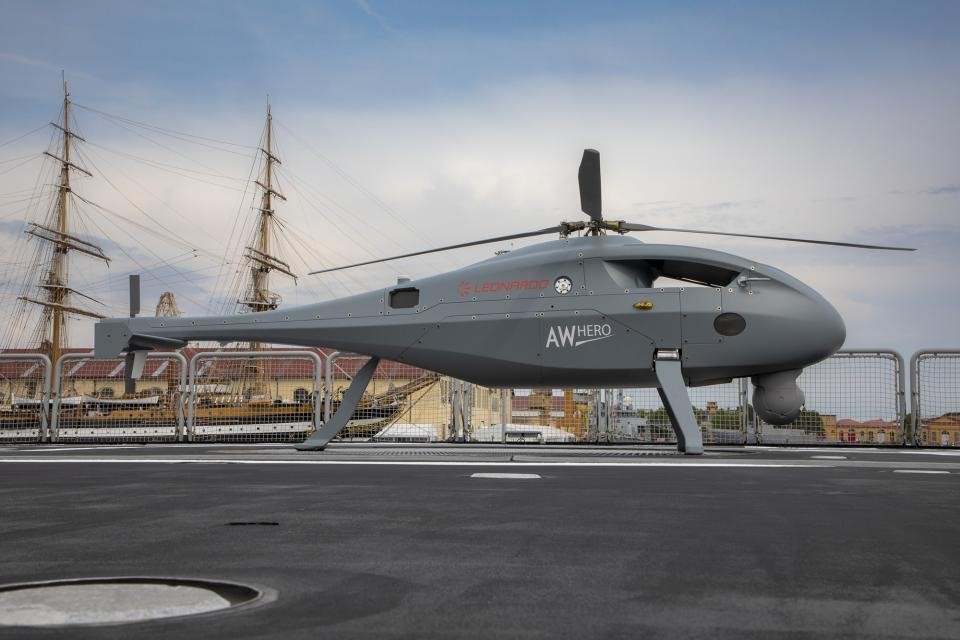 AWHERO French UAV (A)